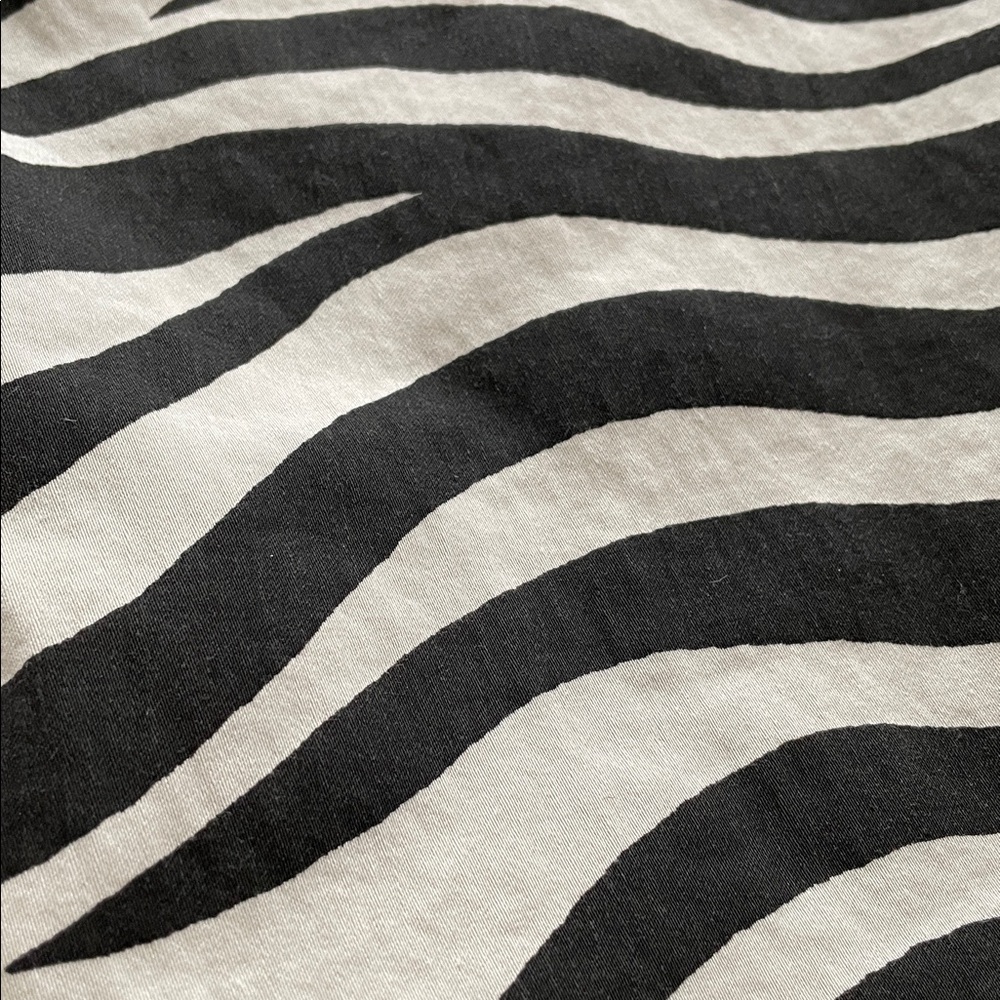 Nili Lotan zebra pants size 10 - Picture 6 of 6